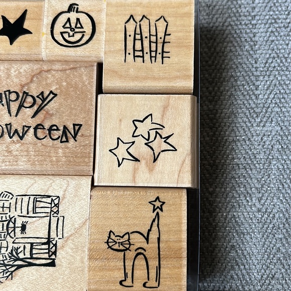 Halloween Nights S609 stamp set - Picture 6 of 12